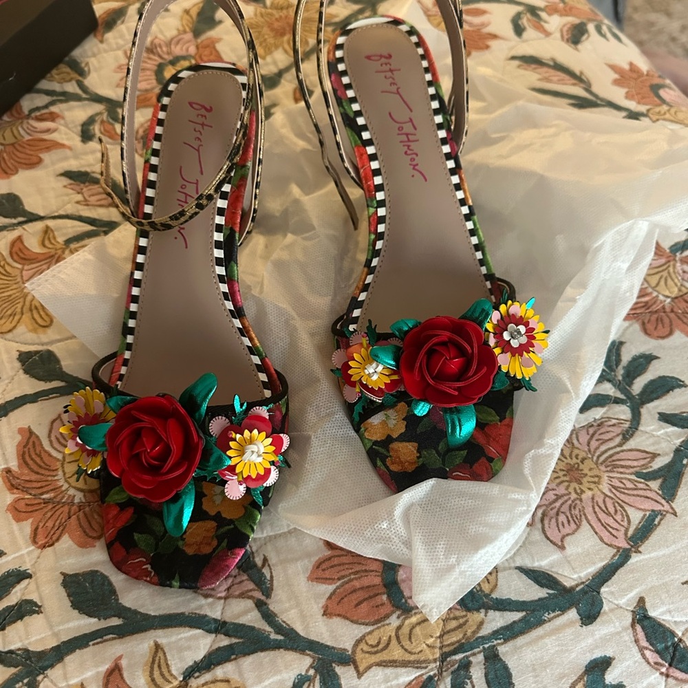Betsey Johnson Red and Green Floral Sandals